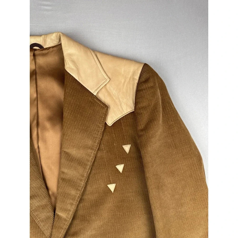 Pioneer Wear item details